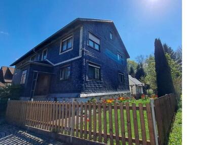 Ein- bis Zweifamilienhaus 15 zimmer