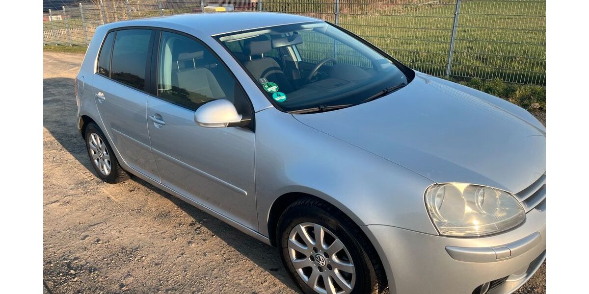 VW Golf 175.955 km 3.333 &euro; Biebertal 35444