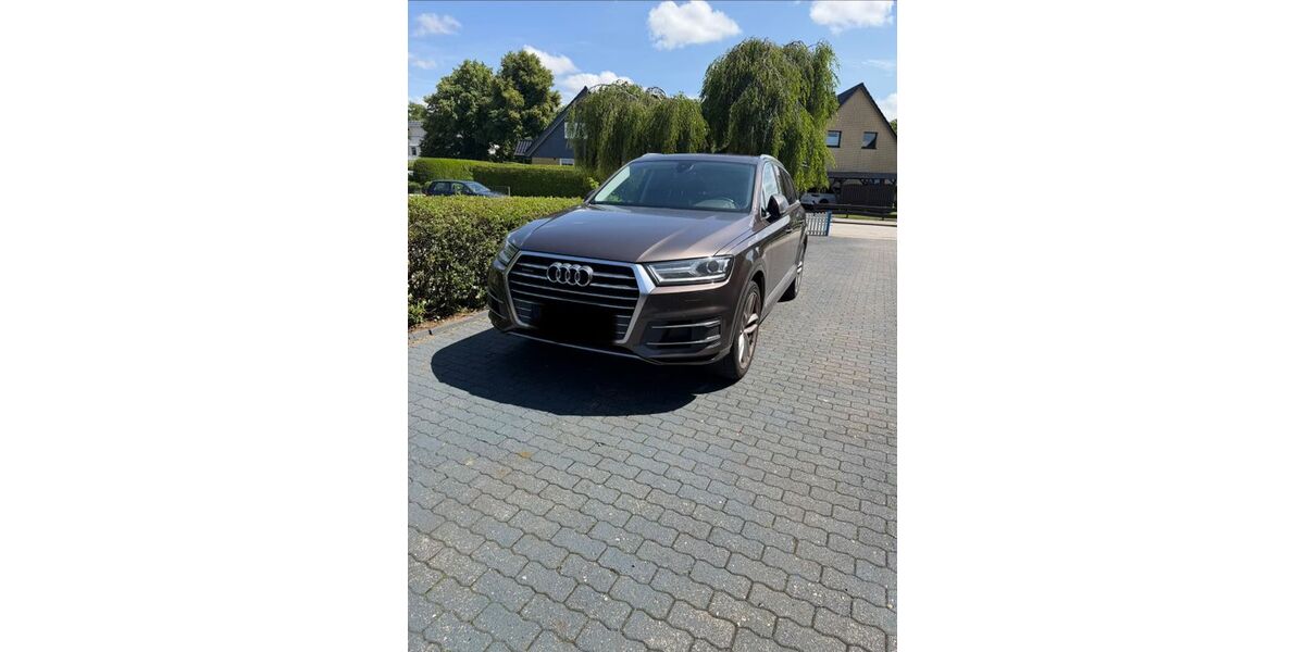 Audi Q7 178.000 km 28.500 &euro; Itzehoe 25524