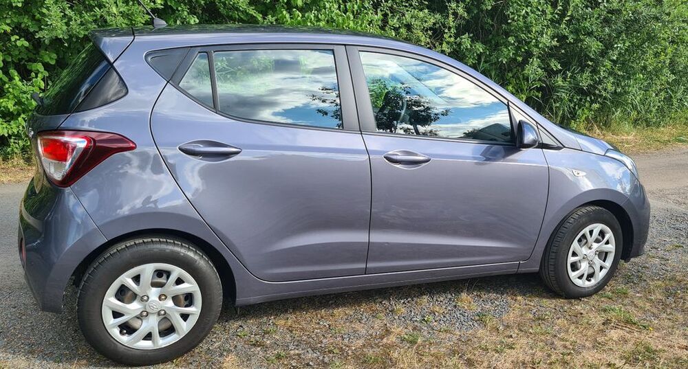 i10