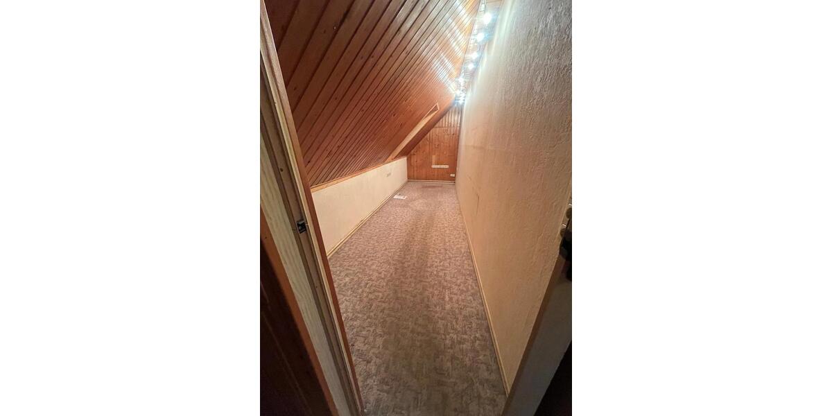 Mehrfamilienhaus, Wohnhaus Reinsdorf - 25 Zimmer, 356 m&sup2;, 210.000&euro; | Angebot:26606570