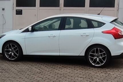 Ford Focus 155.000 km 3.500 &euro; Wenkheim 97956