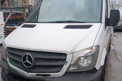 Mercedes-Benz Sprinter 156.700 km 13.800 &euro; Berlin 12557