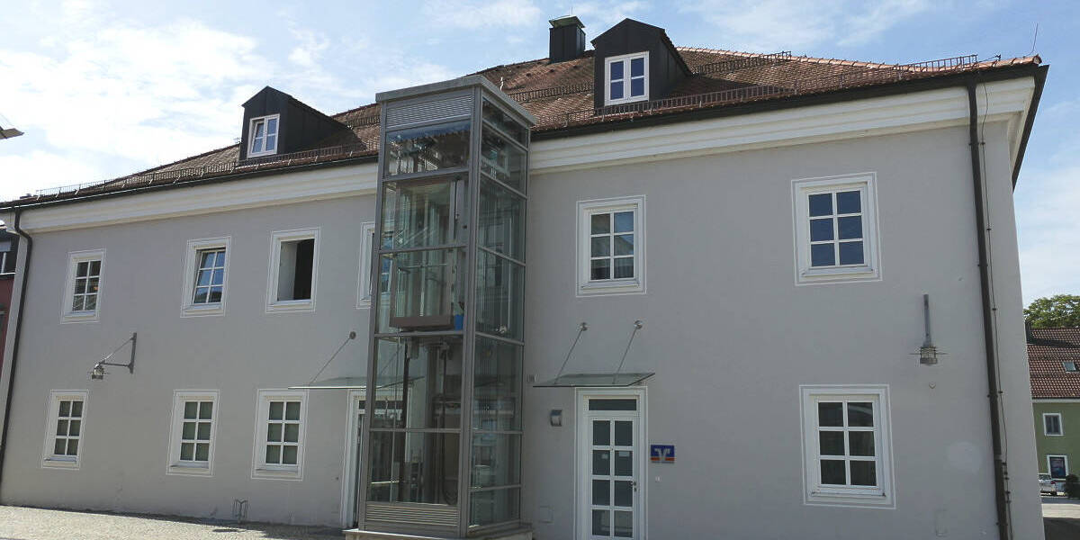 Gewerbeobjekt Bad Griesbach im Rottal Griesbach - 2 Zimmer, 672 m&sup2;, 595.000&euro; | Angebot:19362750