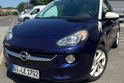 Opel Adam 131.100 km 5.950 &euro; Bad Vilbel 61118