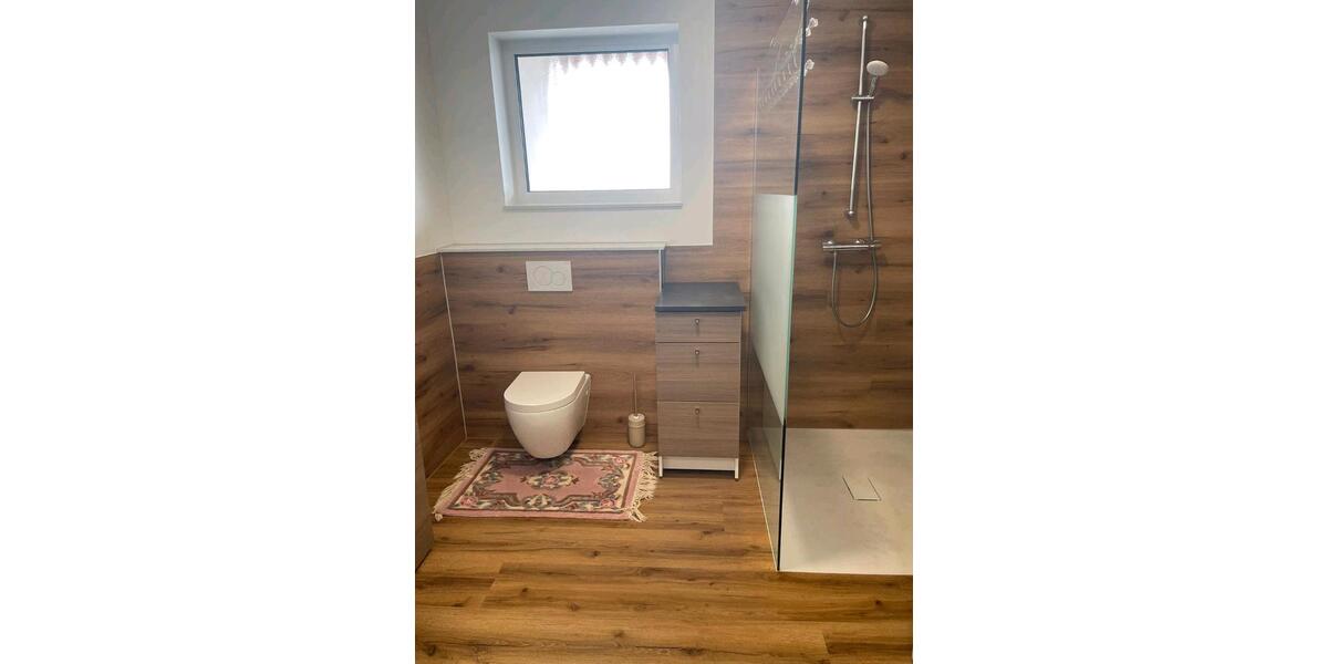 Erdgeschoßwohnung Hildburghausen - 2 Zimmer, 48 m&sup2;, 580&euro; | Angebot:26679335