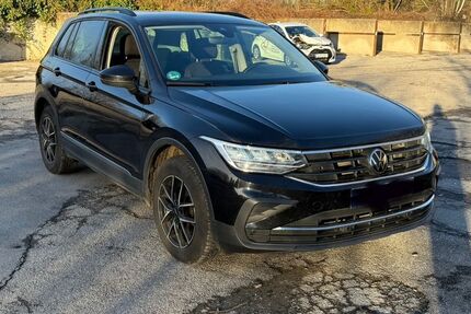VW Tiguan 108.000 km 22.500 € München 81245