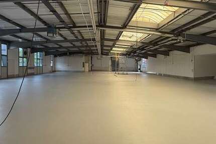 Halle in Langenzenn 3.900.000 € 1400 m²