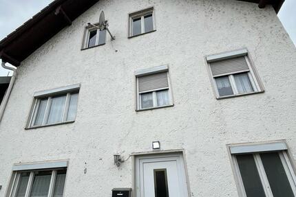 Renovierungsbedürftiges Haus in Eichendorf