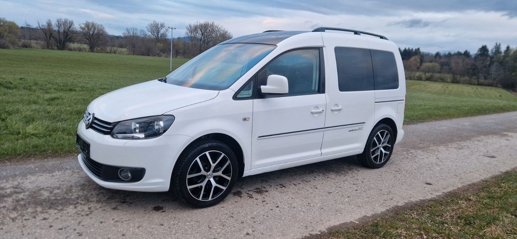 VW Caddy 194.000 km 7.990 &euro; Ainring 83404
