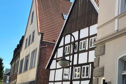 Erstbezug: Renovierte Altbauwohnung im Herzen Beckums 4 zimmer