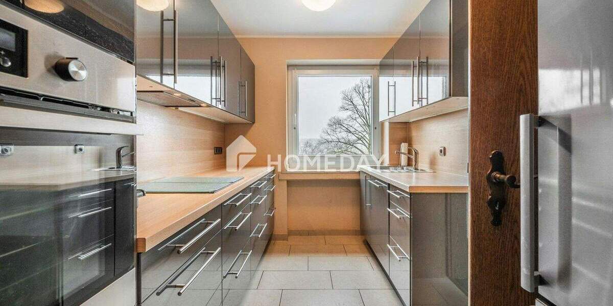 Etagenwohnung Essen Bergerhausen - 5 Zimmer, 103 m&sup2;, 229.000&euro; | Angebot:25212856