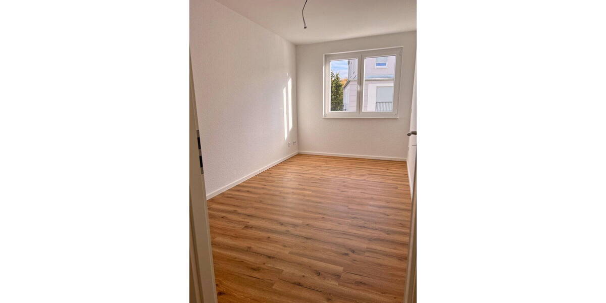 Etagenwohnung Zossen Finkenherd - 3 Zimmer, 86 m&sup2;, 1.265&euro; | Angebot:26808324