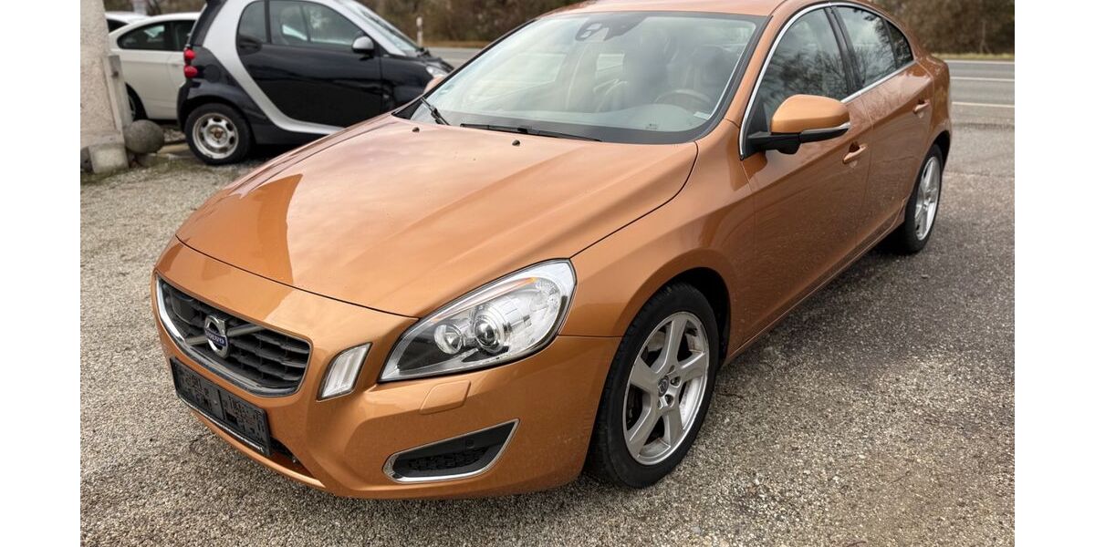 Volvo S60 284.008 km 5.499 &euro; Niederaichbach 84100