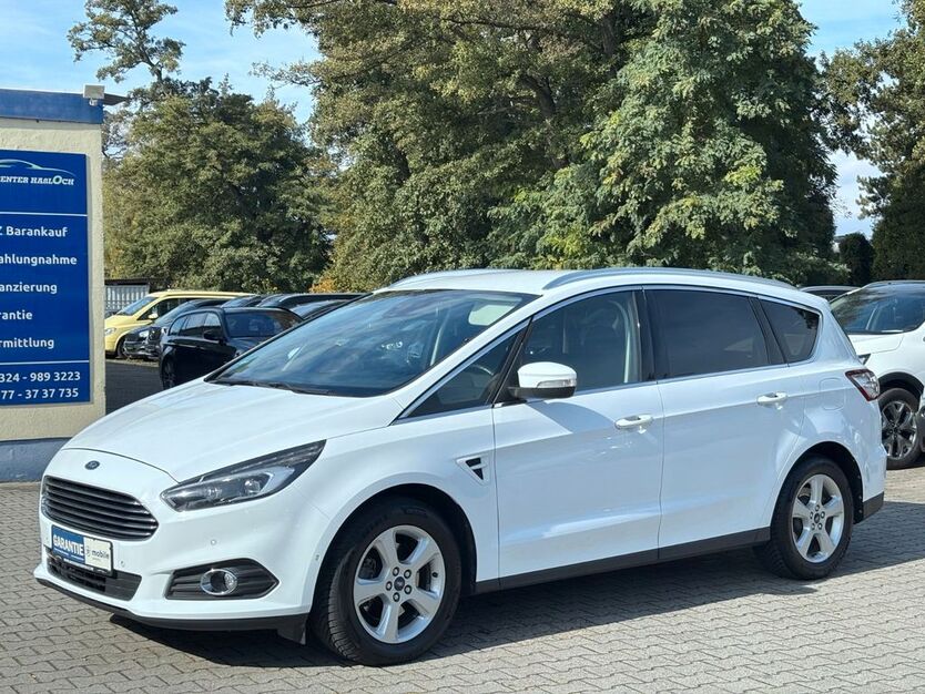 Ford S-Max 77.669 km 19.900 € Haßloch 67454