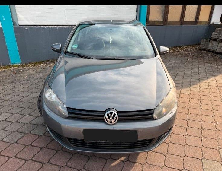 VW Golf 150.322 km 13.400 &euro; Herzogenaurach 91074