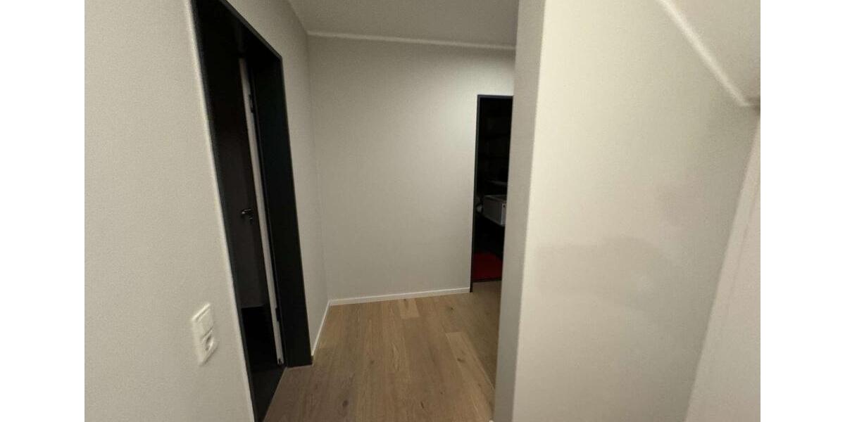Einfamilienhaus Witten Annen - 6 Zimmer, 172 m&sup2;, 2.250&euro; | Angebot:25419074