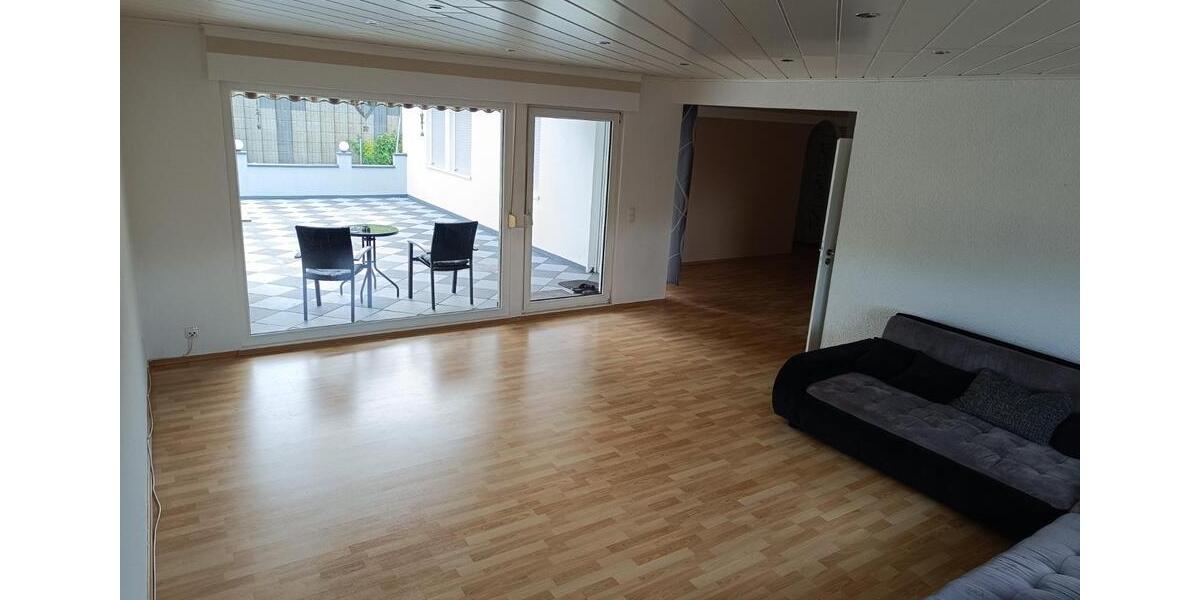 Mehrfamilienhaus, Wohnhaus Höheinöd - 7.5 Zimmer, 263 m&sup2;, 399.000&euro; | Angebot:26997468