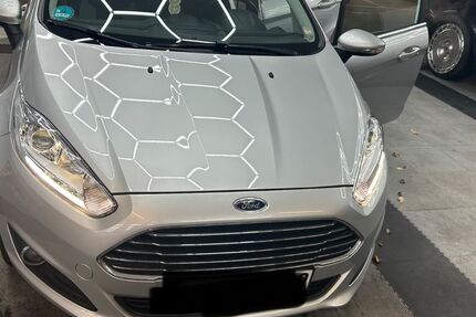 Ford Fiesta 104.000 km 5.800 € Weißenhorn 89264