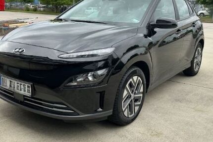 Hyundai KONA 23.500 km 19.900 &euro; Ahrensburg 22926
