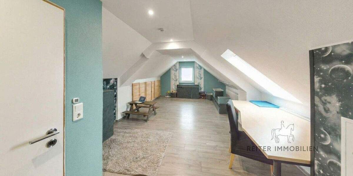 Mehrfamilienhaus, Wohnhaus Hünfeld-Nüst Nüst - 8 Zimmer, 156 m&sup2;, 429.000&euro; | Angebot:25703752