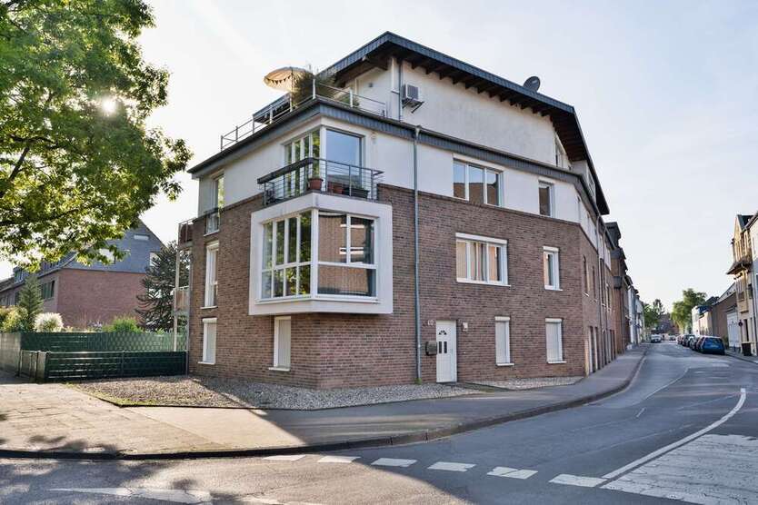 Wohnung zum Kaufen in Krefeld 398.000 € 119.94 m²