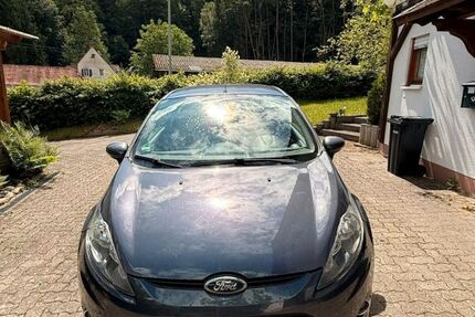 Ford Fiesta 188.127 km 2.900 &euro; Eppenbrunn 66957