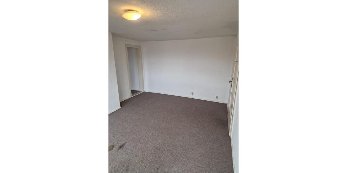 Dachgeschoßwohnung Braunschweig Westliches Ringgebiet - 2 Zimmer, 37 m&sup2;, 400&euro; | Angebot:25408687