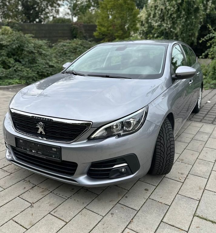 Peugeot 308 84.000 km 11.000 € Wiesbaden 65185