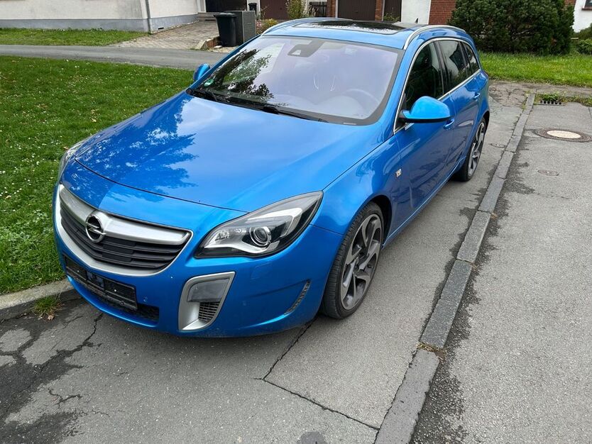 Opel Insignia 93.839 km 18.200 € Dortmund 44225