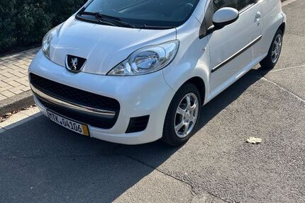 Peugeot 107 127.885 km 2.290 &euro; Hofheim 65719