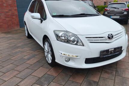 Toyota Auris 137.000 km 6.700 &euro; Lohne 49393