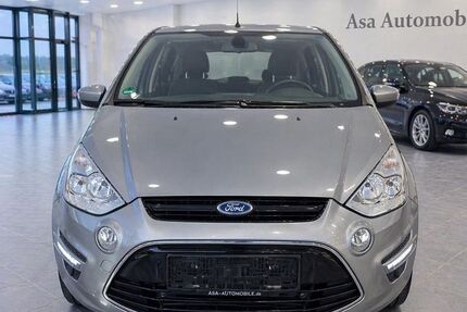Ford S-Max 176.000 km 8.690 &euro; Düren 52351