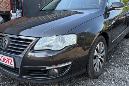 VW Passat Variant 294.558 km 2.390 &euro; Kahla / Thüringen 07768