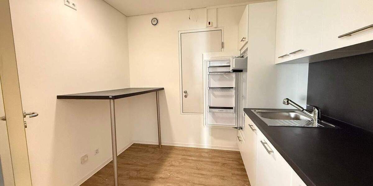 Gewerbeobjekt Leipzig Südvorstadt - 9 Zimmer, 289 m&sup2;, 3.614&euro; | Angebot:25564306