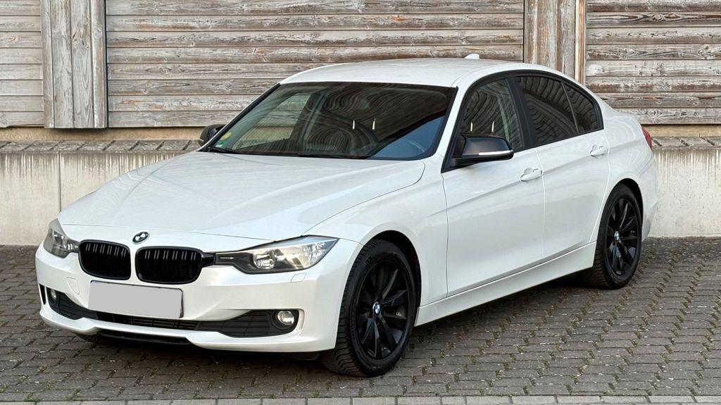 BMW 320 189.500 km 12.500 &euro; Haßloch 67454