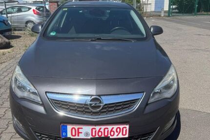 Opel Astra 101.000 km 7.400 &euro; Mühlheim 63165