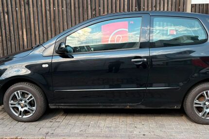 VW Fox 134.000 km 1.250 &euro; Berlin 13359