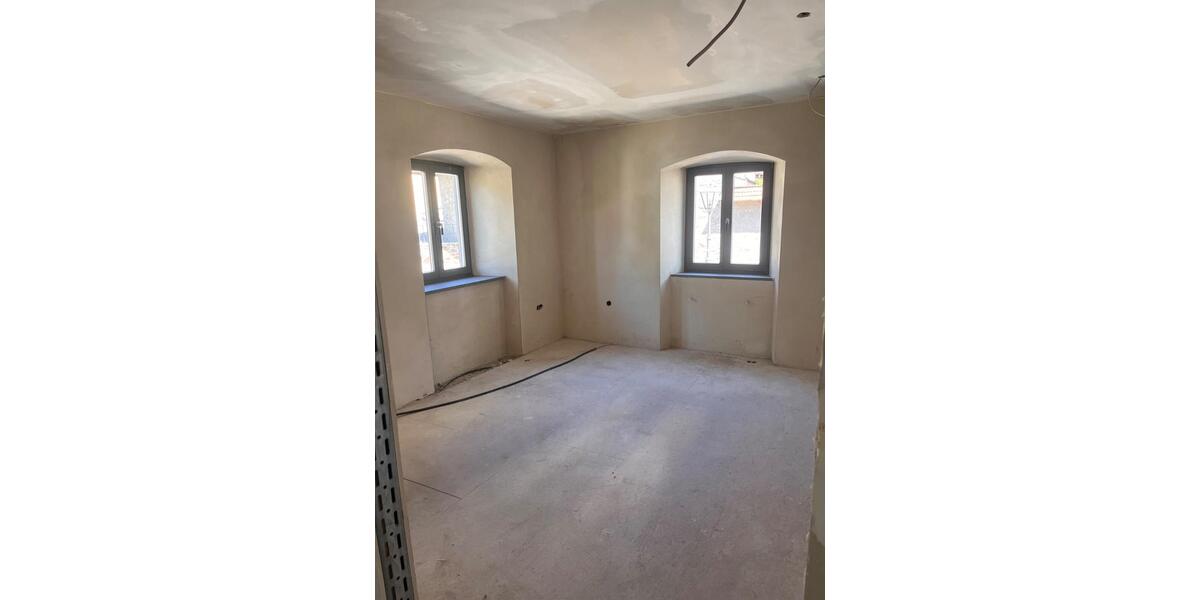 Einfamilienhaus Eschlkam - 8 Zimmer, 240 m&sup2;, 300.000&euro; | Angebot:26929445