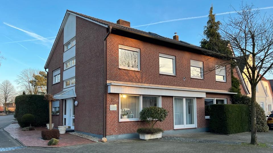 Einfamilienhaus Ahaus - 10 Zimmer, 260 m&sup2;, 549.000&euro; | Angebot:25964578