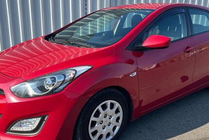 Hyundai i30 310.000 km 3.499 &euro; Berlin 12057