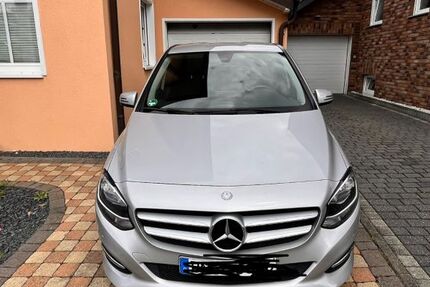 Mercedes-Benz B 180 66.000 km 12.800 &euro; Kreuzau 52372