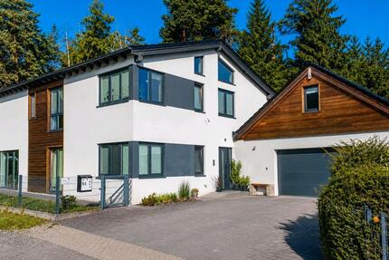 Haus Postbauer-Heng Heng - 7 Zimmer, 236 m&sup2;, 859.000&euro; | Angebot:27227642