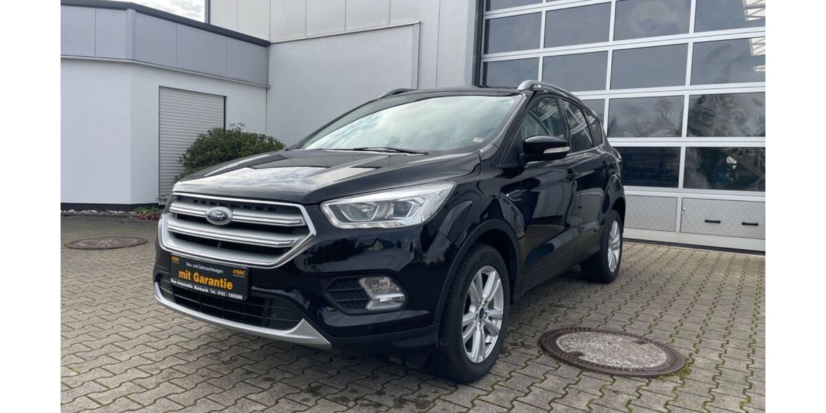 Ford Kuga 100.516 km 12.590 &euro; Korbach 34497