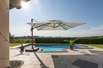 Haus Inning am Holz - 6 Zimmer, 242 m&sup2;, 1.495.000&euro; | Angebot:25193184