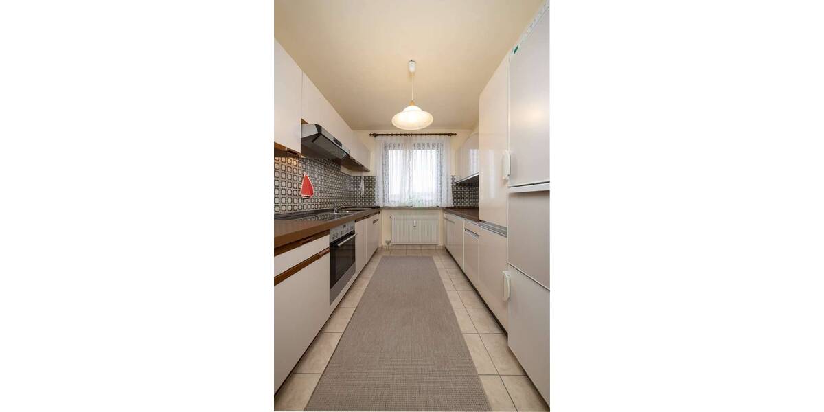 Etagenwohnung Amberg - 3 Zimmer, 82 m&sup2;, 189.000&euro; | Angebot:25666126