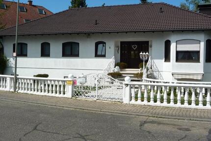 Haus Lingenfeld - 5 Zimmer, 220 m&sup2;, 690.000&euro; | Angebot:26356060