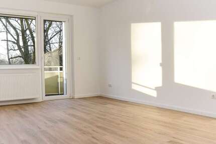 Wohnung Stade Hahle - 3 Zimmer, 75 m&sup2;, 750&euro; | Angebot:27351734