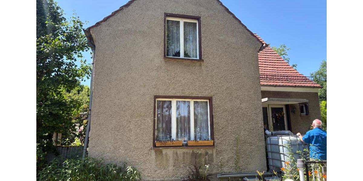 Einfamilienhaus Elsterwerda - 7 Zimmer, 150 m&sup2;, 135.000&euro; | Angebot:25993928