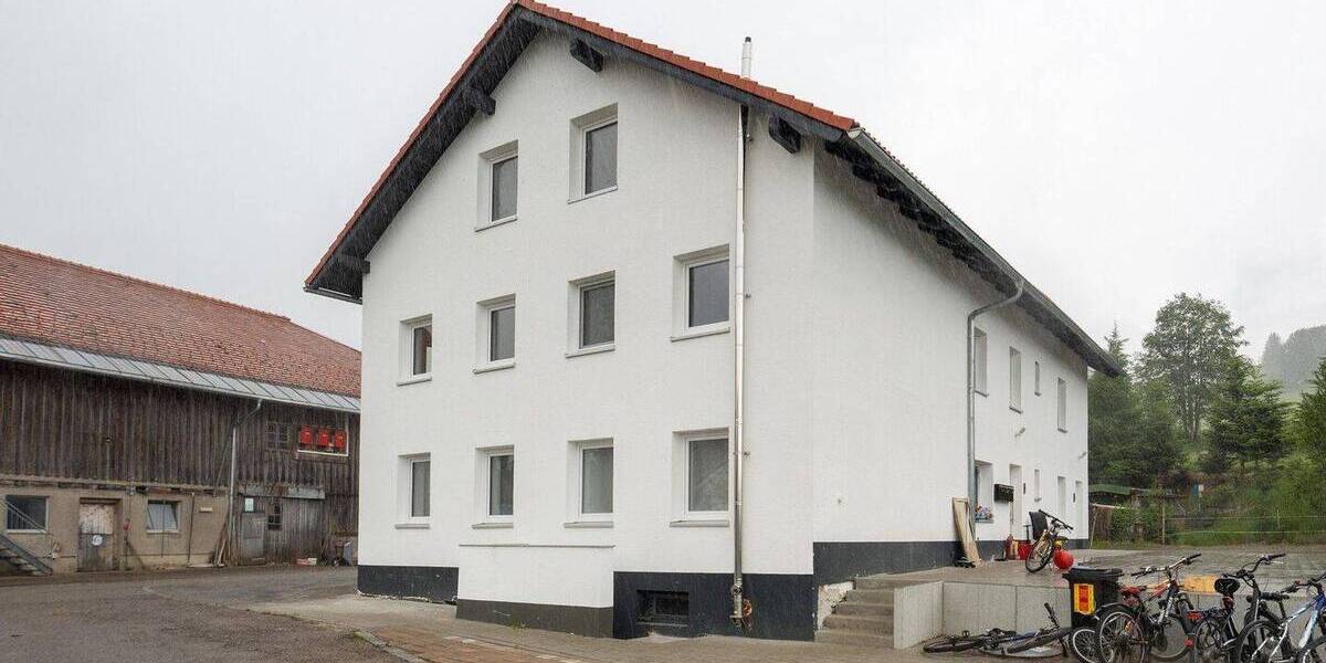 Etagenwohnung Buchenberg - 4 Zimmer, 129 m&sup2;, 1.550&euro; | Angebot:26866287